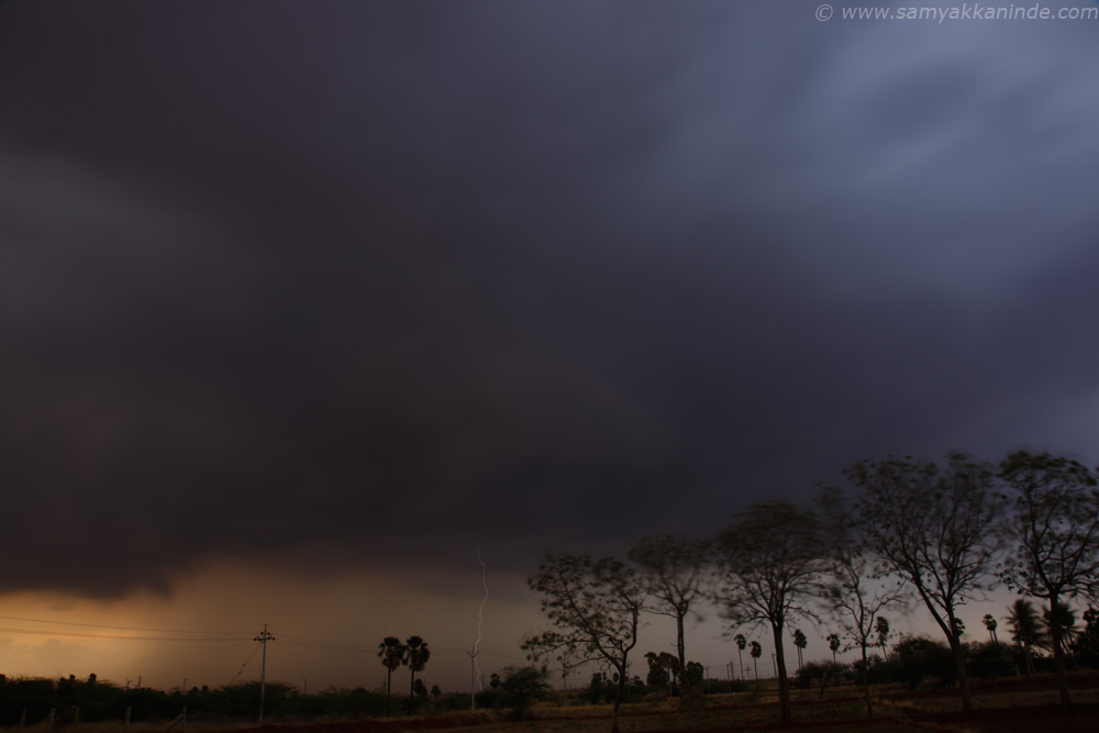 clouds sunset lightening